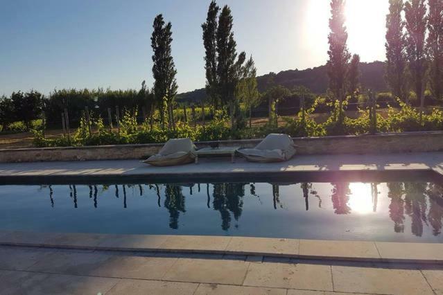 Fontaine De Cerier Bed & Breakfast Castillon-du-Gard Dış mekan fotoğraf