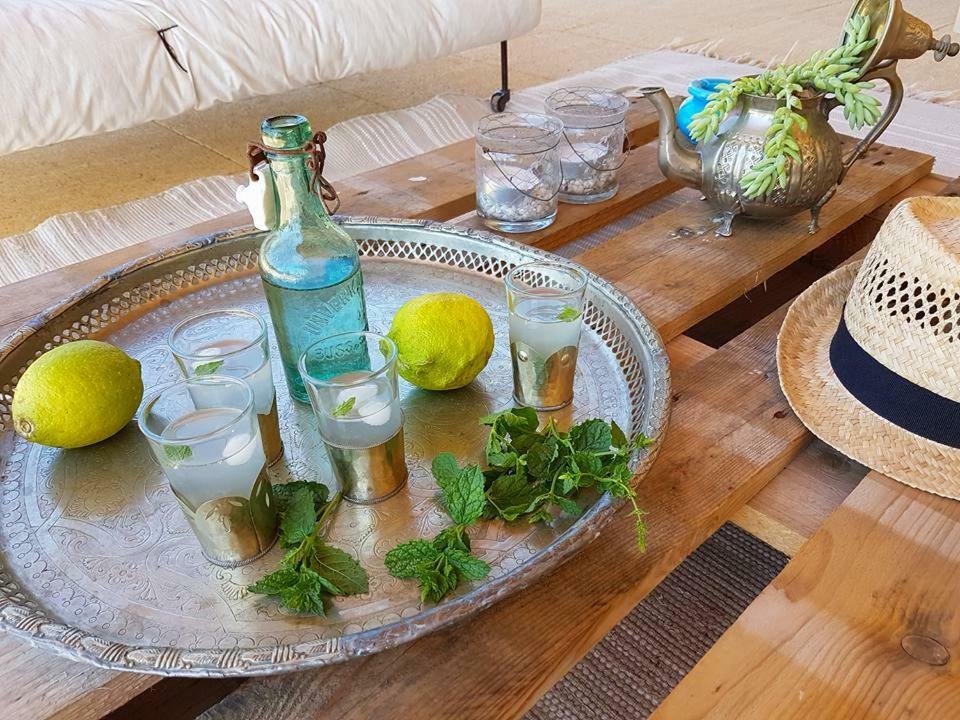 Fontaine De Cerier Bed & Breakfast Castillon-du-Gard Dış mekan fotoğraf