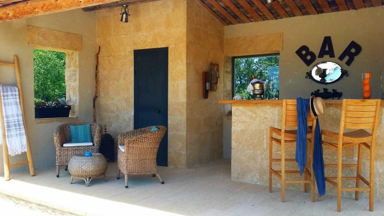 Fontaine De Cerier Bed & Breakfast Castillon-du-Gard Dış mekan fotoğraf